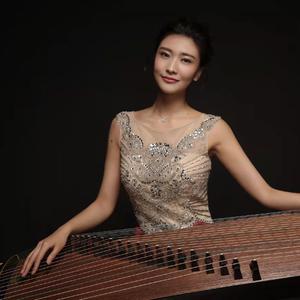 掏出来鸡巴插屄
